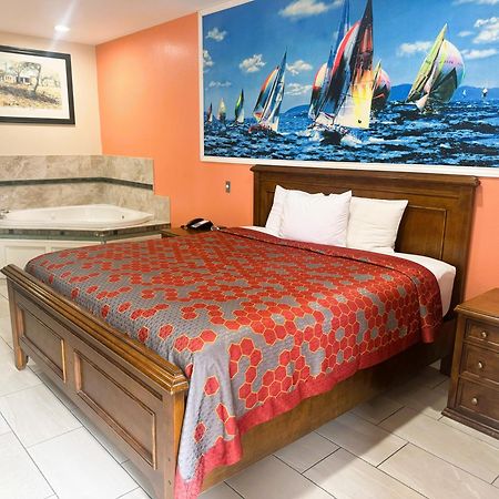 Pecan Valley Inn & Suites San Antonio Extérieur photo